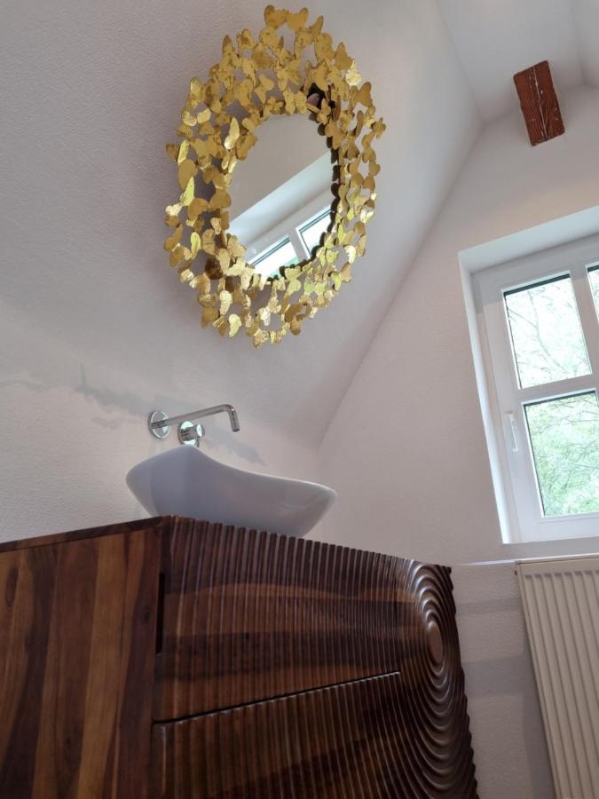 5 Sterne Bahnhoftraum, Appartement "Waldliebe" 133Qm, Grosse Terrasse 70Qm, Qr Code Scannen Fuer Virtuellen Rundgang, Premium Ausstattung برونفلس المظهر الخارجي الصورة